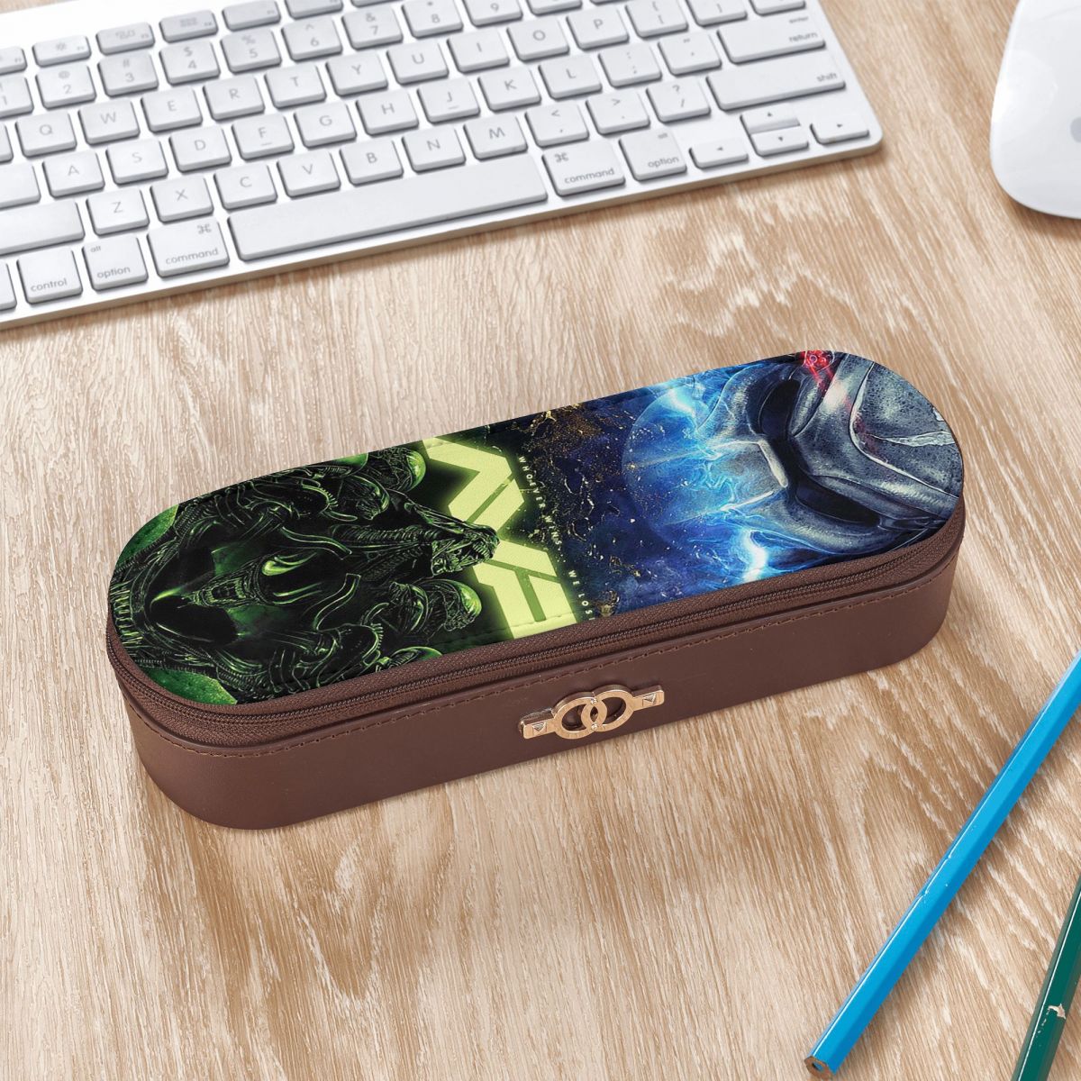 Alien Vs Predator – trousse à  - Office Supply Vs Stationery avis et prix
